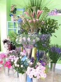 Flowers at 166 Florist Bournemouth 331026 Image 4