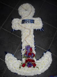 Karens Funeral Flowers 330601 Image 1