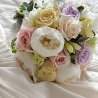 Rachel Morgan Wedding Flowers 334945 Image 0